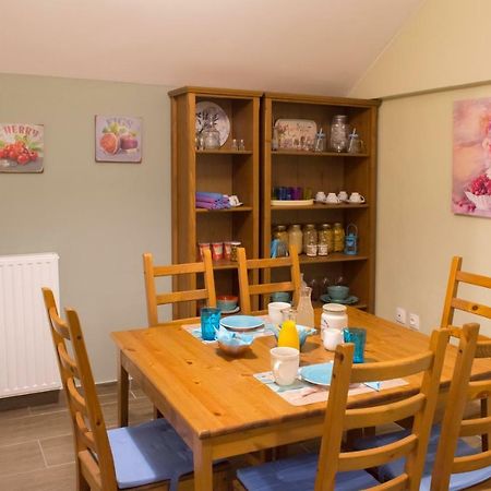 Premium Apartment Lycabettus 3-Bedrooms Atenas Exterior foto