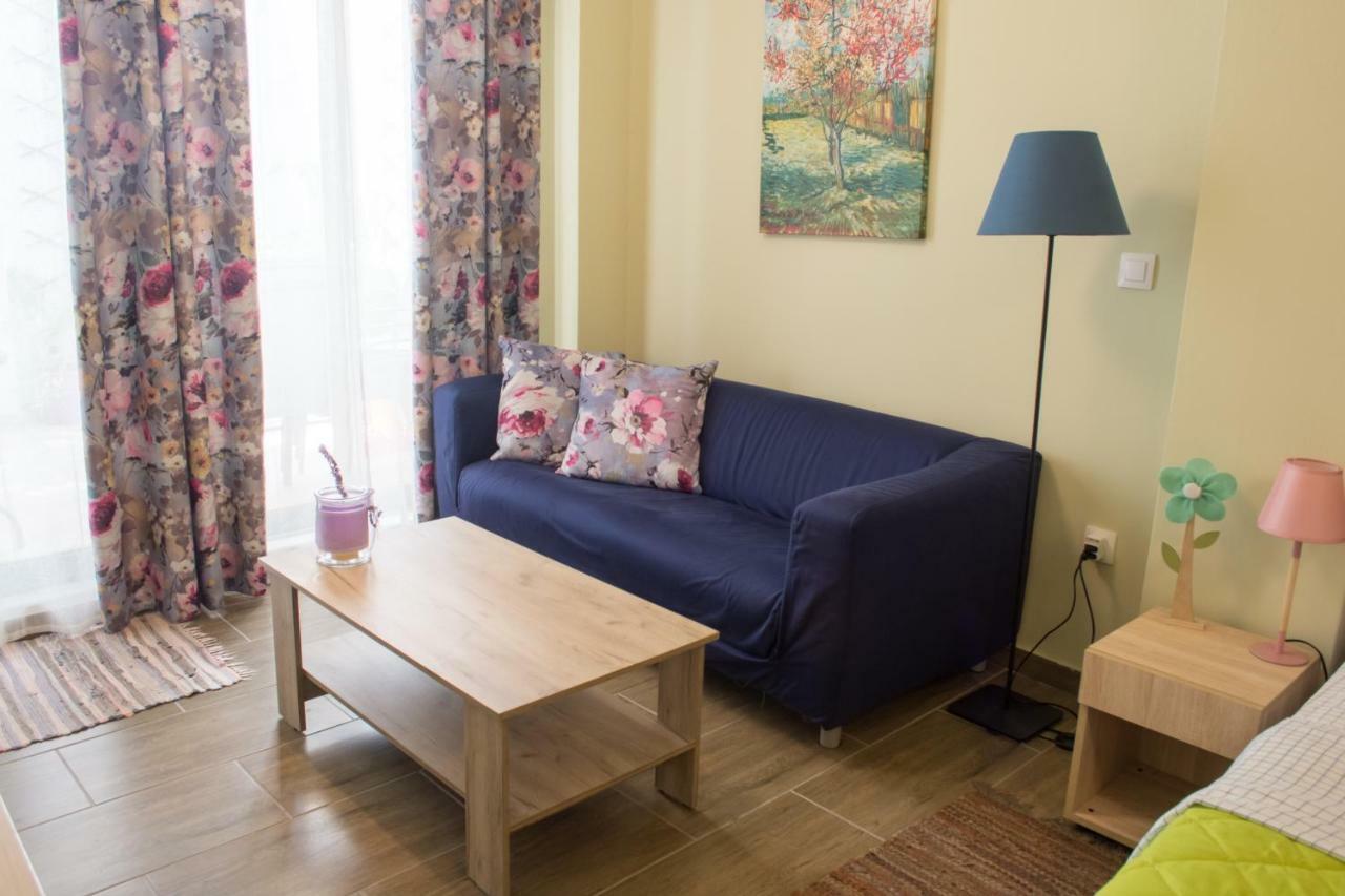 Premium Apartment Lycabettus 3-Bedrooms Atenas Exterior foto